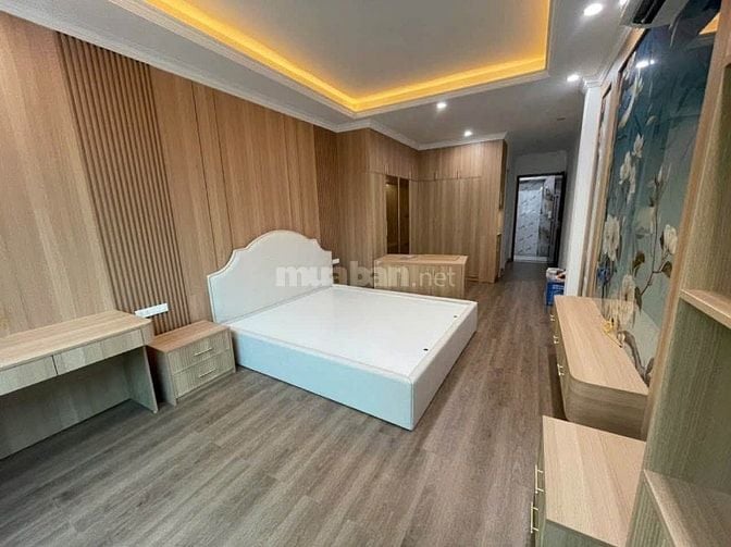 Bán nhà phố Cù Chính Lan, Thanh Xuân 83m, 4 tầng, mt 4.2m. Giá: 27.2 