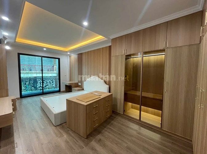 Bán nhà phố Cù Chính Lan, Thanh Xuân 83m, 4 tầng, mt 4.2m. Giá: 27.2 
