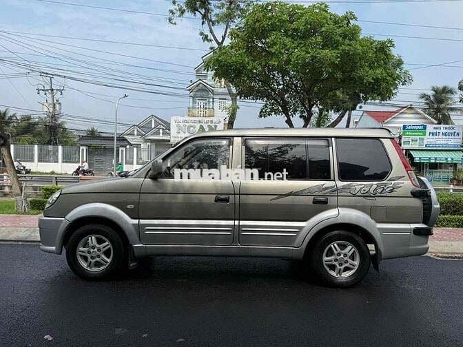 Mitsubishi Jolie 2.0 MPI 2004 Vàng cát