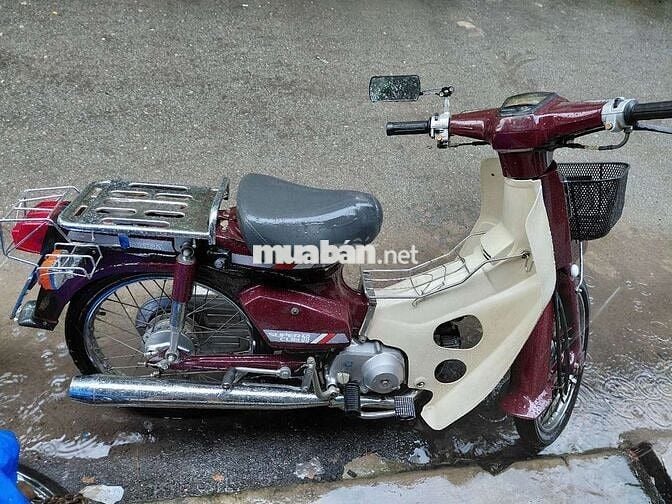 Honda Cub Custom 50cc. cavec bs16