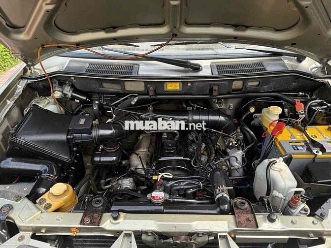 Mitsubishi Jolie 2.0 MPI 2004 Vàng cát