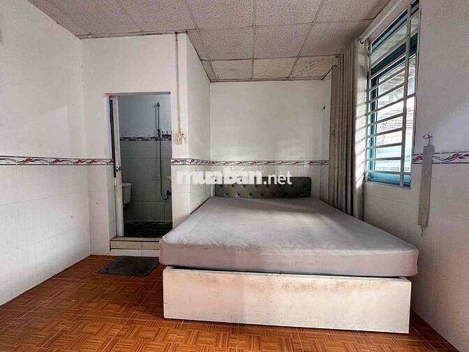Cho thuê nhà nguyên căn Đường Nguyễn Huy Lượng Quận BT