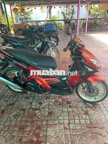Yamaha Novou 4 Đỏ