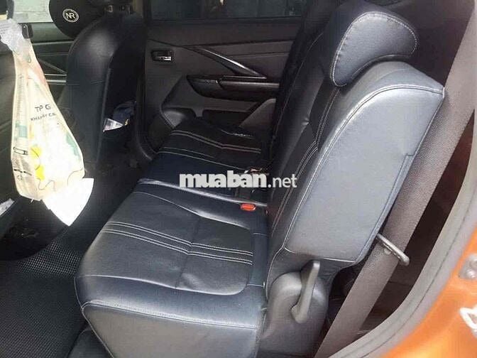 Mitsubishi Xpander Cross 2023 Cam 7 chỗ