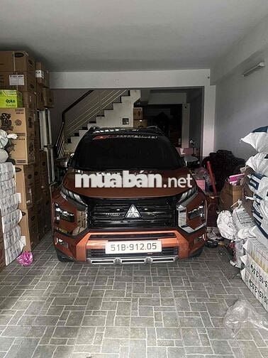 Mitsubishi Xpander Cross 2023 Cam 7 chỗ