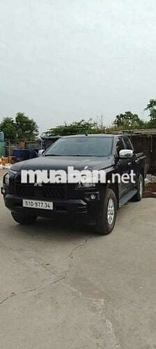 Mitsubishi Triton 2024 Dầu Số tự động Đen