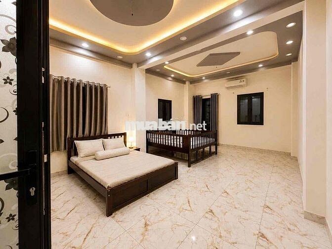 CHO THUÊ CHÍNH CHỦ CĂN GÓC MẶT TIỀN SẦM UẤT QUẬN 3 - 300M2sd - 4 TẦNG