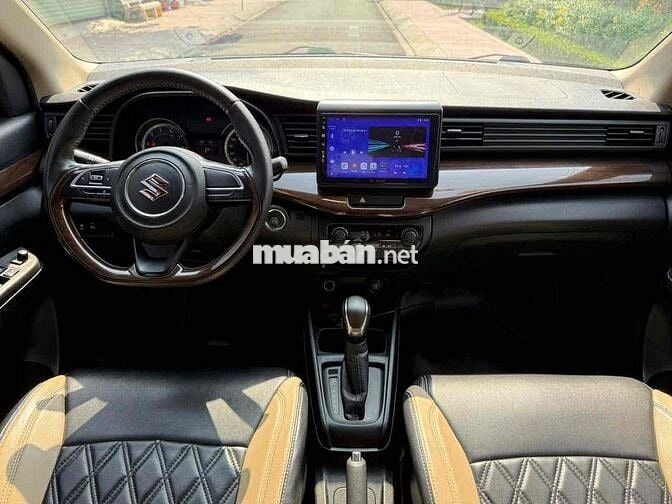 Suzuki Ertiga GLX 2020 Trắng Tự động
