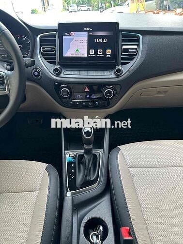 Hyundai Accent Đặc Biệt 2023 Đen 6.000km