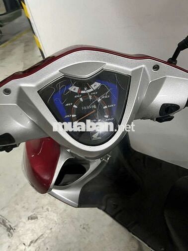 Honda Vision 2011 Cao Cấp màu Đỏ