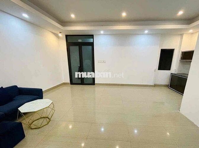 CH 2 PHÒNG NGỦ, BAN CÔNG, FULL NỘI THẤT NGAY CẦU THAM LƯƠNG