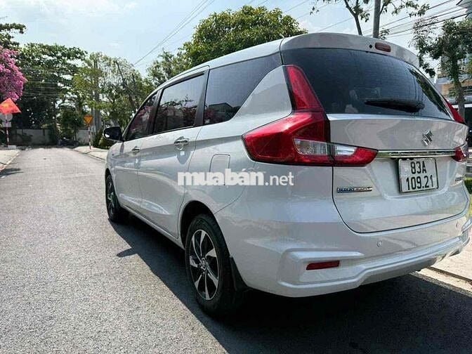 Suzuki Ertiga GLX 2020 Trắng Tự động