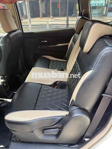 Suzuki Ertiga GLX 2020 Trắng Tự động