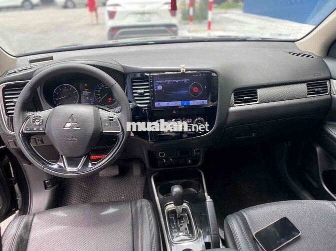 Mitsubishi Outlander 2.0 CVT 2019 Đen