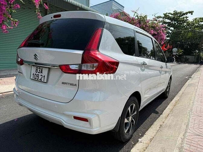 Suzuki Ertiga GLX 2020 Trắng Tự động
