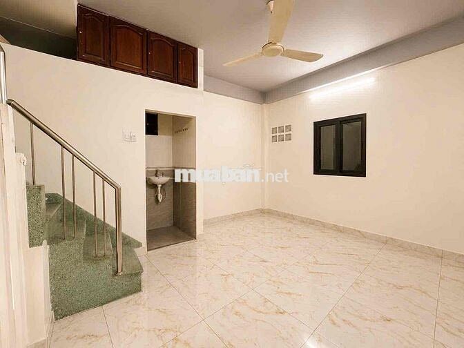 CHO THUÊ CHÍNH CHỦ CĂN GÓC MẶT TIỀN SẦM UẤT QUẬN 3 - 300M2sd - 4 TẦNG