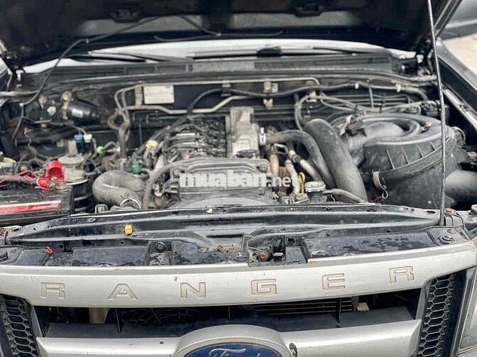 Ford Ranger 5 chỗ  Đen