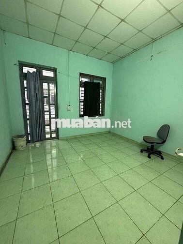 Nhà 2 tầng 3 phòng ngủ 2 vệ sinh hẻm 4m thông liên khu 4-5