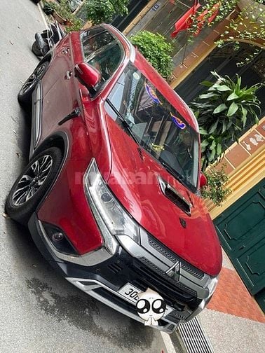 Xe gia đình cần bán, tiết kiệm nhiên liệu,máy zin, nội ngoại thất đẹp