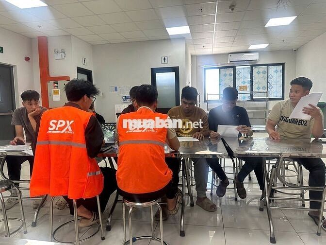 "SPX EXPRESS TUYỂN DỤNG NHÂN VIÊN KHO PHÂN LOẠI
