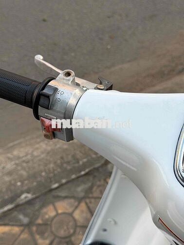 Honda Julio Trắng Xanh Máy zin giấy tờ thật