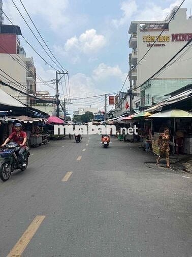 nhà mặt tiền khu tên lửa giá tốt