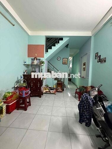 Nhà 2 tầng 3 phòng ngủ 2 vệ sinh hẻm 4m thông liên khu 4-5
