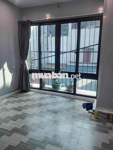 cho thuê nhà Hoàng Kế Thiện, Sài Đồng, 50m, 2PN. Giá 5,5tr