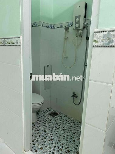 Cho thuê phòng trọ P13 Tân Bình gần etown