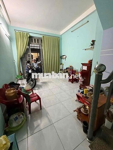 Nhà 2 tầng 3 phòng ngủ 2 vệ sinh hẻm 4m thông liên khu 4-5