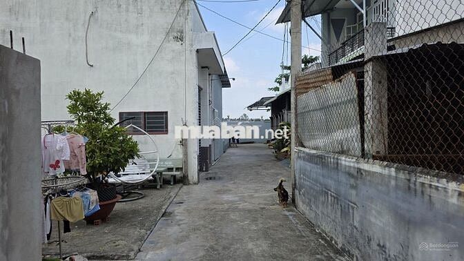 Giảm giá bán đất 108m2 hẻm 12 Phạm Văn Trạch, 1,3 tỷ VND bớt lộc