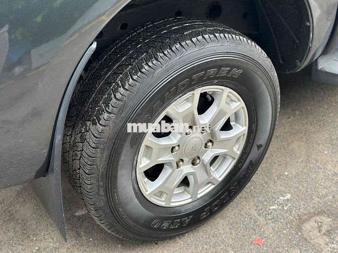 Ford Ranger XLS 2016 2.2AT tự động 1 cầu 138000km