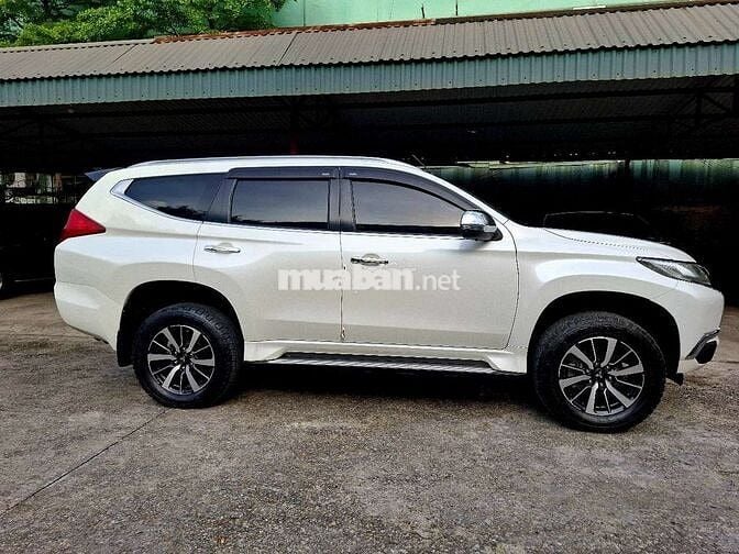 Cần bán xe mitsumitsi pajrero sport máy dầu AT