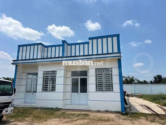 Cho thuê gần 16.000 m² đất mặt tiền giáp sông 2.000 tấn, lộ Container
