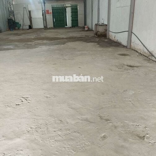 chinh chu thuê nhà mặt tiền gần chợ p9 đường Phan Văn đáng p9 TP Long