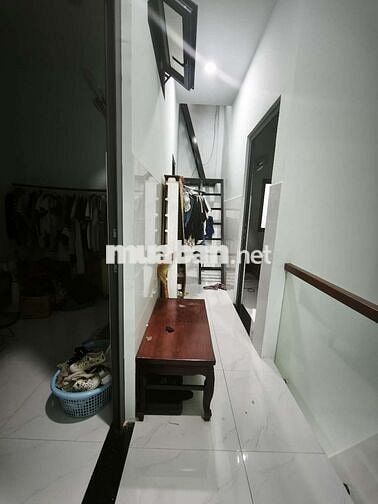 Nhà được giữ sổ chính chung 2 căn