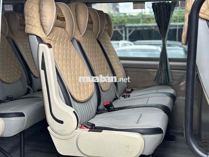 TRAINSIT 2018 LUXURY CAM MÁY ZIN 100% DU LICH XỊN