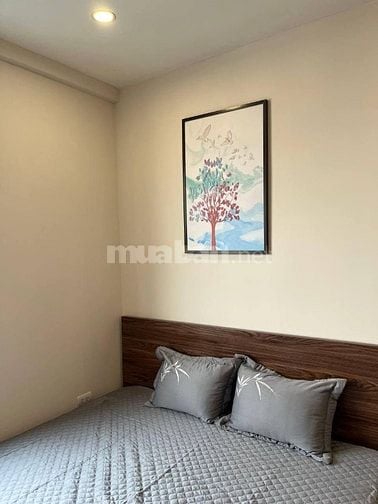 Cho thuê căn hộ 26 Liễu Giai, Cống Vị, Ba Đình, 3 ngủ full nội thất 