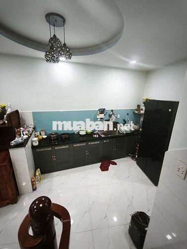 Nhà được giữ sổ chính chung 2 căn
