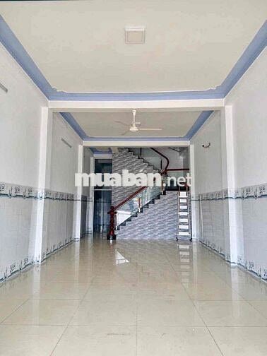CHỦ GỬI CHO THUÊ NHÀ TRỆT 3 LẦU MỚI ĐẸP MẶT TIỀN HƯỚNG QL1A