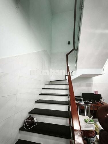 Nhà được giữ sổ chính chung 2 căn