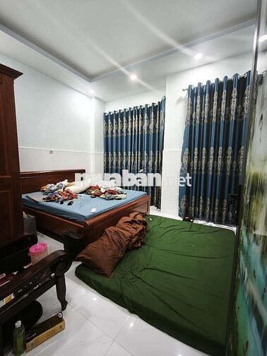 Nhà được giữ sổ chính chung 2 căn