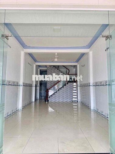 CHỦ GỬI CHO THUÊ NHÀ TRỆT 3 LẦU MỚI ĐẸP MẶT TIỀN HƯỚNG QL1A