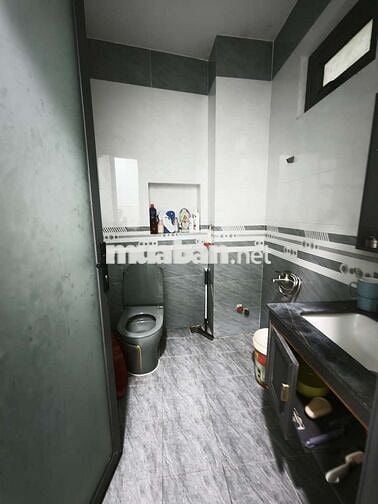 Nhà được giữ sổ chính chung 2 căn