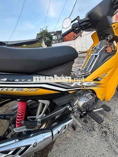 Yamaha Sirius Vàng