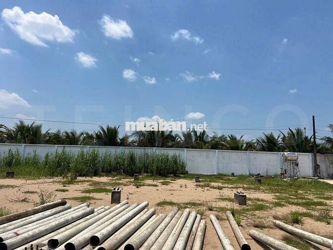 Cho thuê gần 16.000 m² đất mặt tiền giáp sông 2.000 tấn, lộ Container