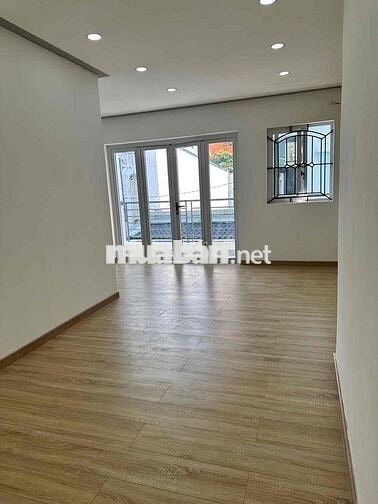 Nhà Nguyễn Duy Q8. sát cầu Chánh Hưng. 42m2 Ngan hiếm 5,2m nở hậu 6m