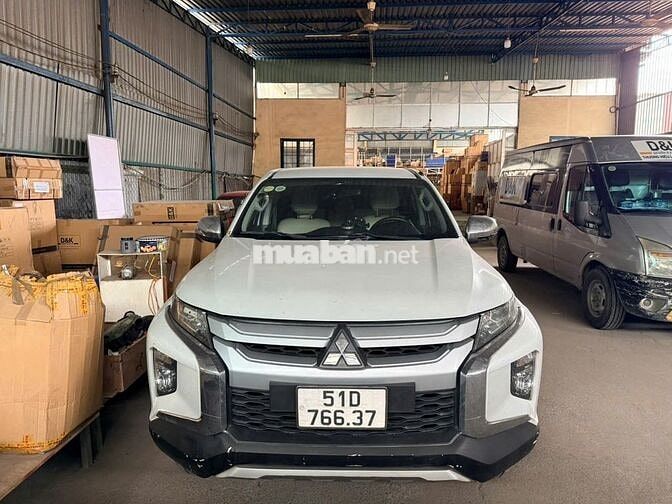 Mitsubishi Triton 2022 2.4 AT Số tự động Trắng