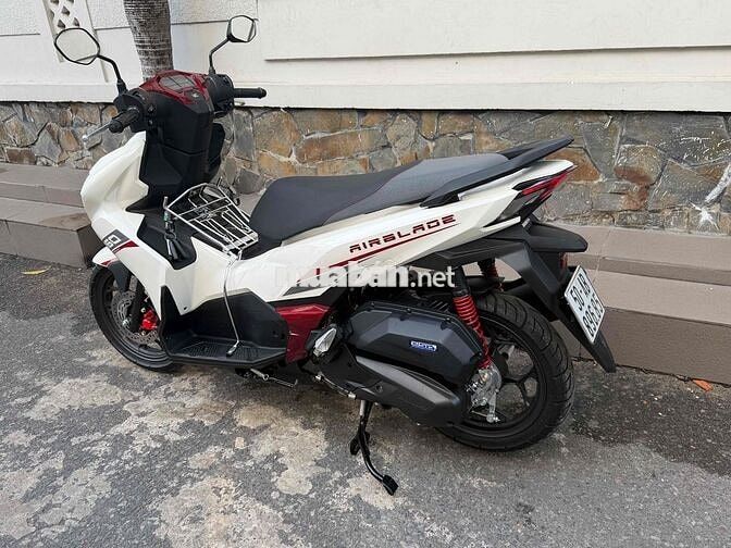 Honda Air Blade 160 2026 Trắng đỏ 700km