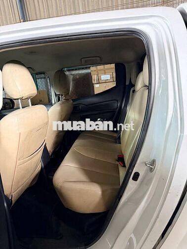 Mitsubishi Triton 2022 2.4 AT Số tự động Trắng